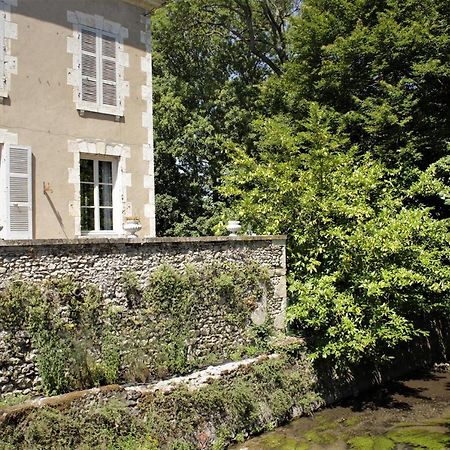Chambre D'Hotes Les Rives De La Tronne Mer Exteriör bild
