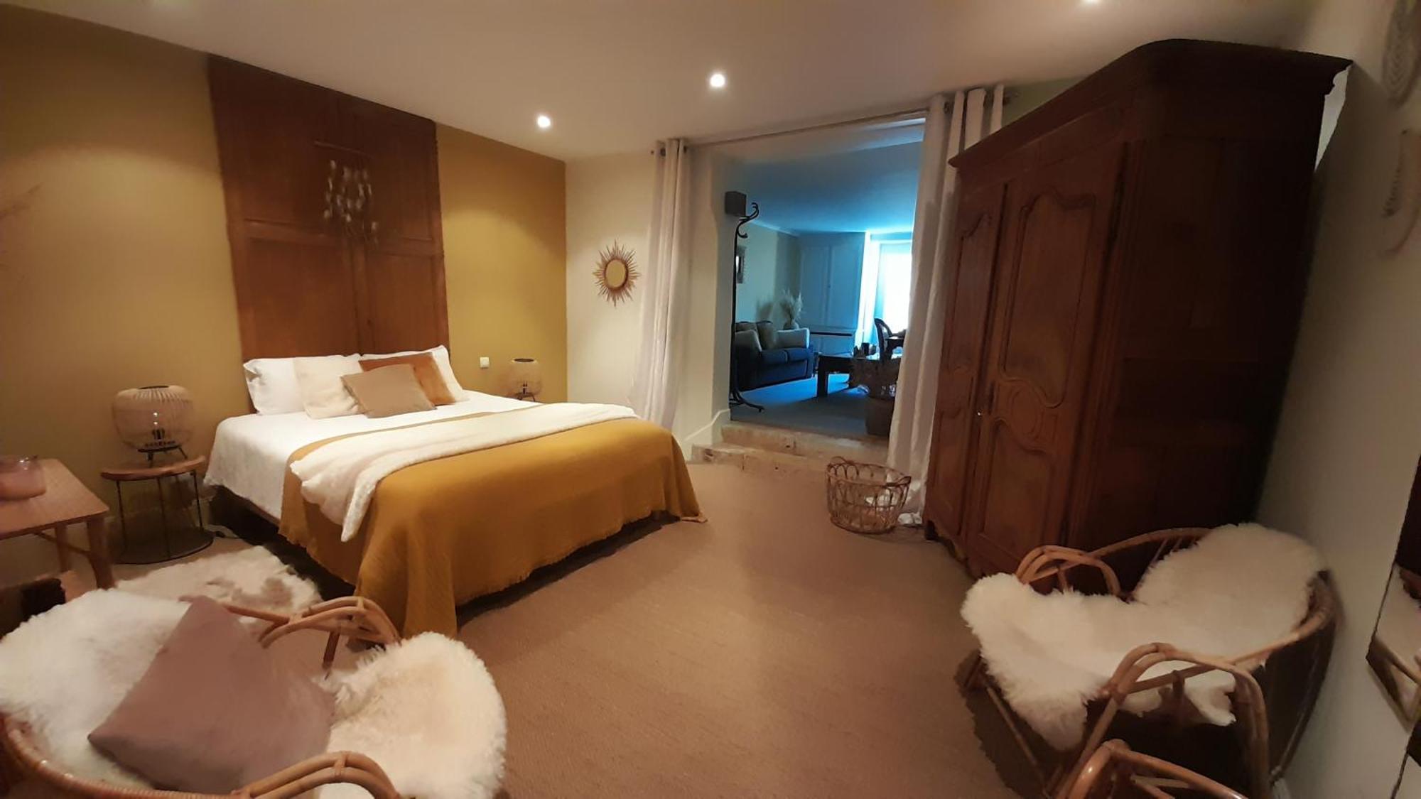 Chambre D'Hotes Les Rives De La Tronne Mer Exteriör bild