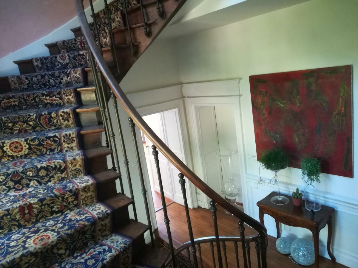 Chambre D'Hotes Les Rives De La Tronne Mer Exteriör bild